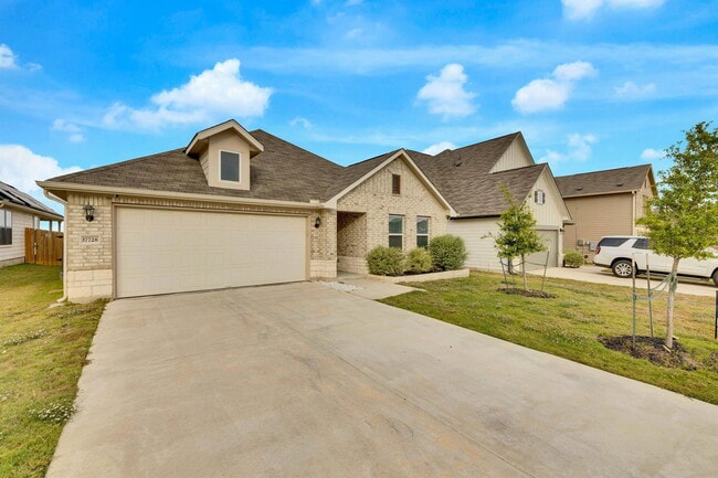 Building Photo - 17728 Zinfandel Dr