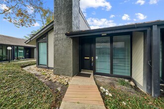 Building Photo - 14343 Torrey Chase Blvd