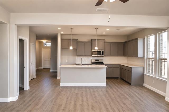 Building Photo - 270 Irish Moss Dr