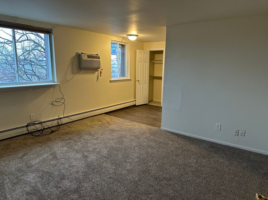 Foto del edificio - 6320 Keystone St
