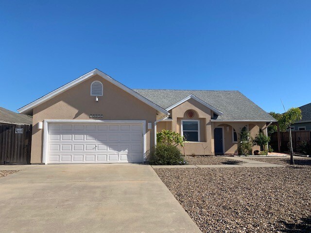Primary Photo - 15434 Escapade St