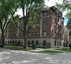 Building Photo - 1818 W Chase Ave