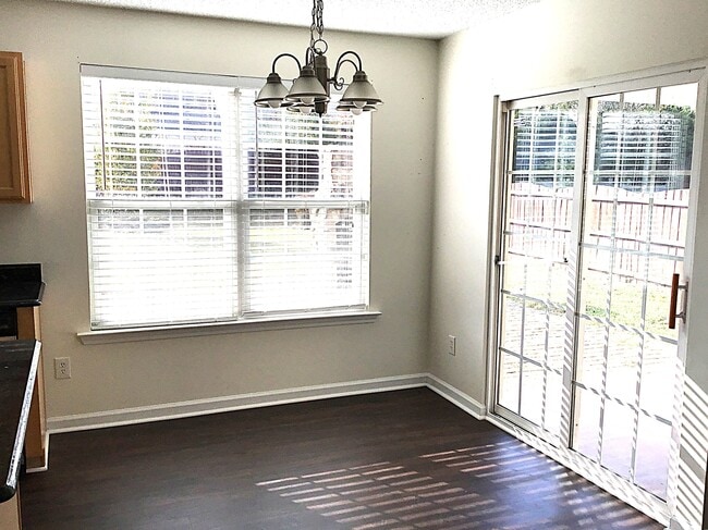 Building Photo - 10 Kilberry Blvd