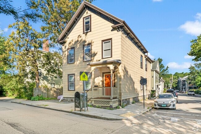Building Photo - 53 Brookside Ave