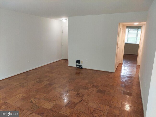 Building Photo - 10444 Rockville Pike