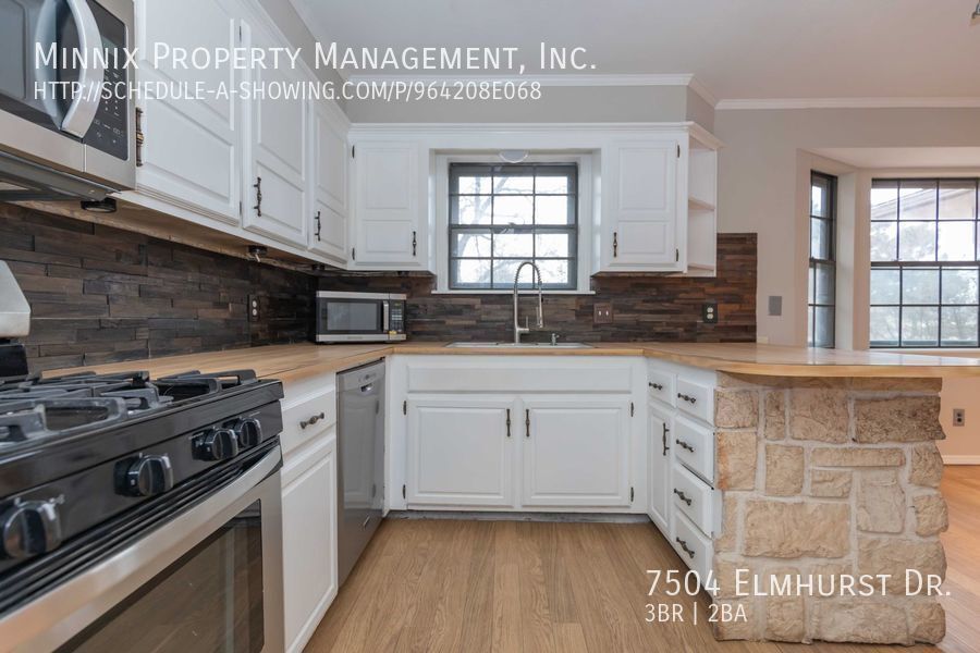 Foto principal - 7504 Elmhurst Dr.