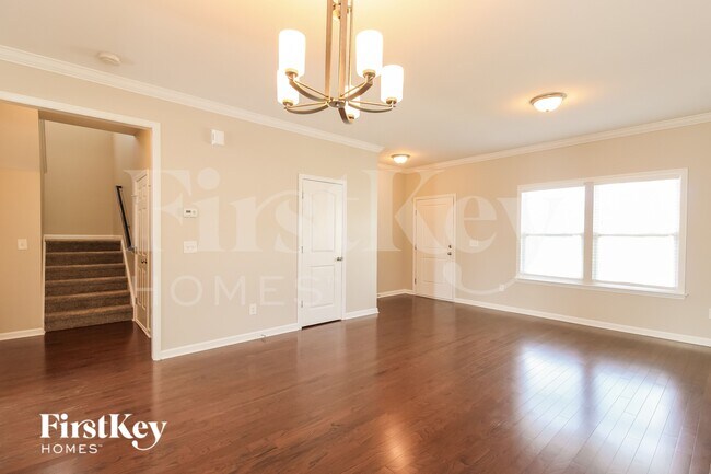 Building Photo - 5112 Shorthorn Way