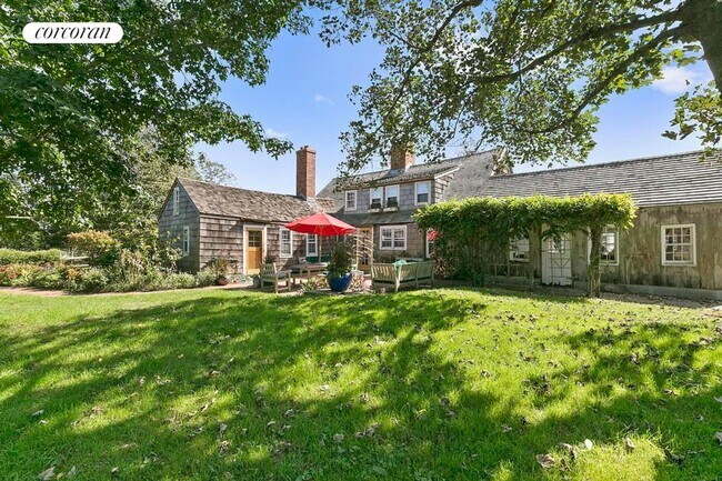 Building Photo - 100 Wainscott Hollow Rd