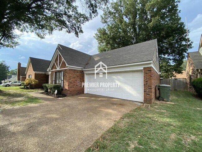 Building Photo - 4988 Ridge Tree Dr