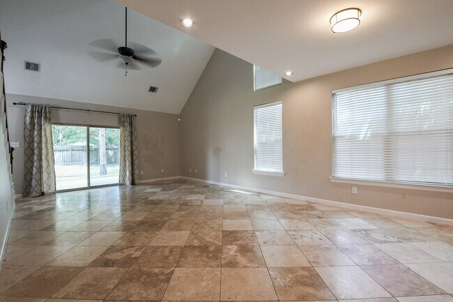 Foto del edificio - 10506 Chateau Ln