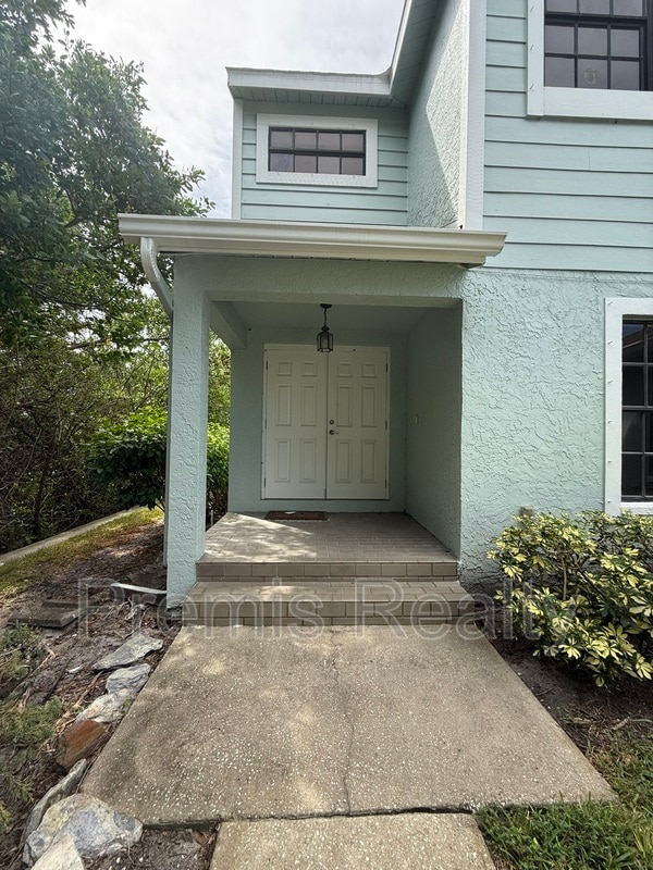 Building Photo - 1070 Sanibel Ct