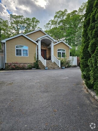 Building Photo - 52 Hilltop Ln