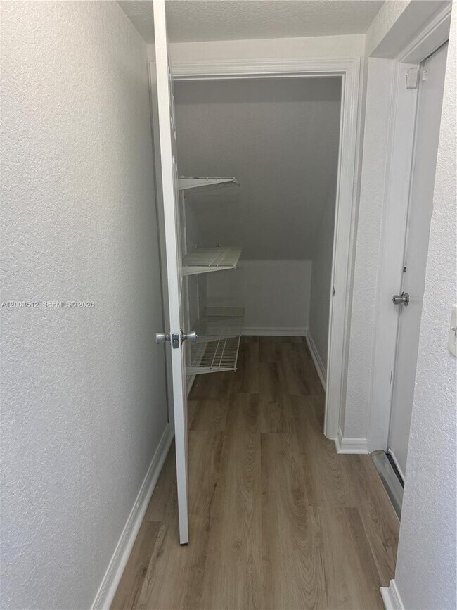 Foto del edificio - 1109 Belmont Ln