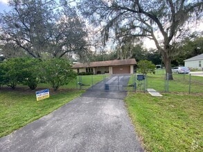 Building Photo - 16395 SE 92nd Ave