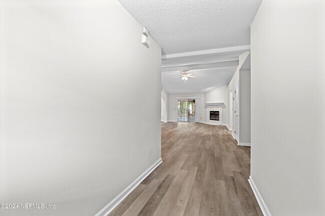 Building Photo - 7881 MacDougall Dr