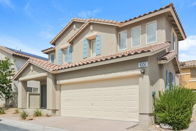 Building Photo - 1006 Grand Cerritos Ave