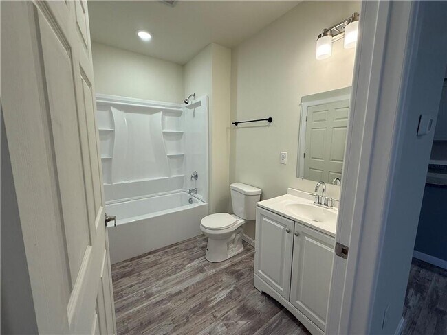 Foto del edificio - 327 Pine St