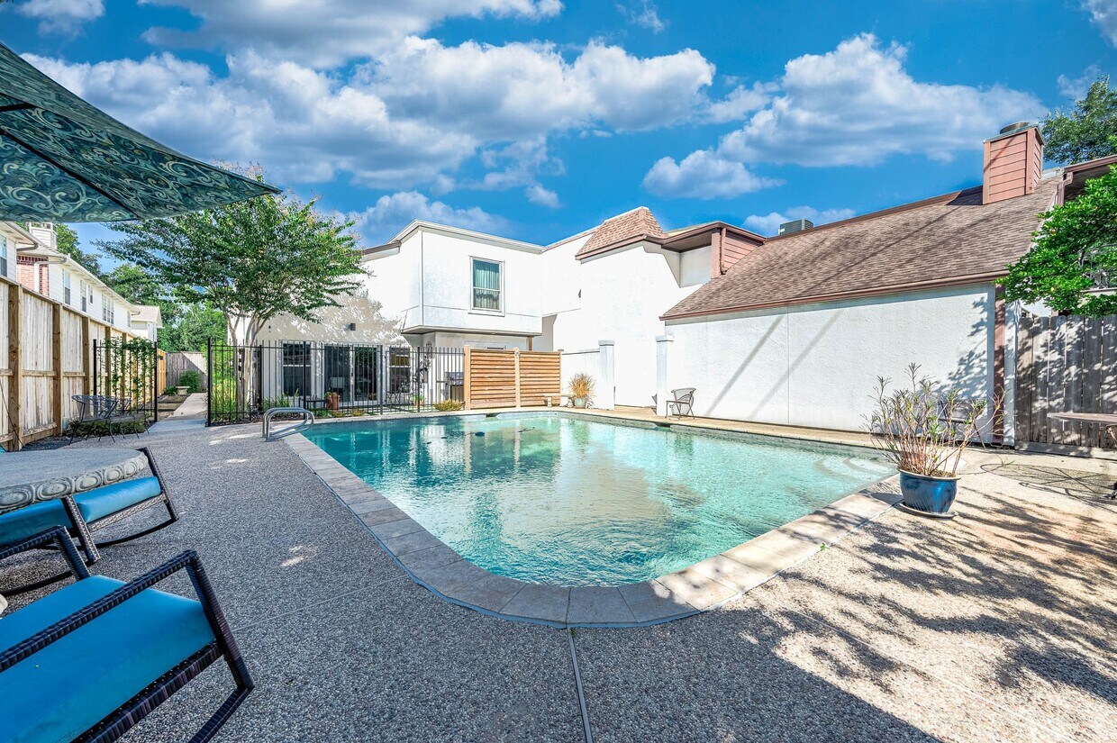 Foto principal - 4507 Medinah Pl