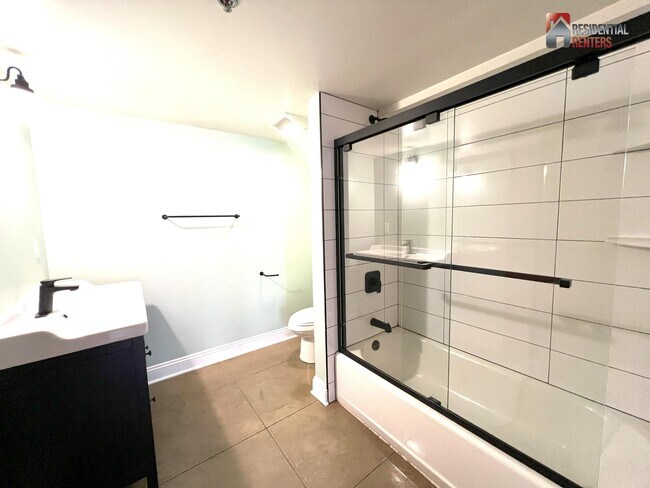 Foto del edificio - 3059 N Weil St