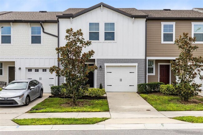 Foto del edificio - 528 Madison Dr