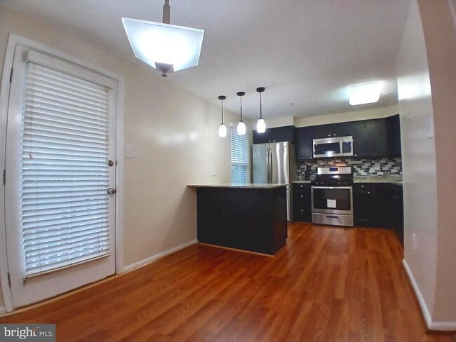 Building Photo - 8912 Oxley Forest Ct