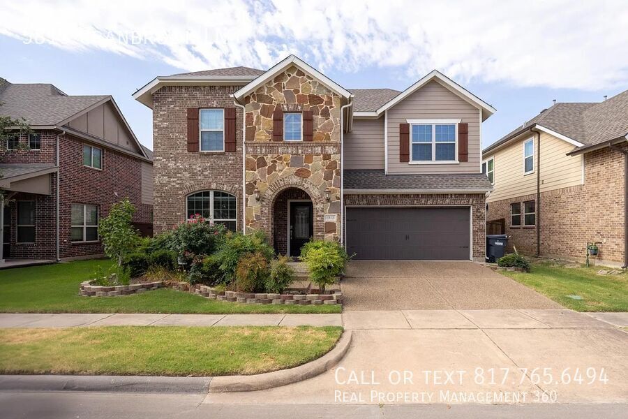 Primary Photo - Gorgeous McKinney home available for January