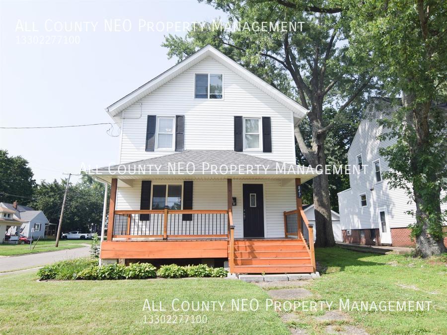 Primary Photo - 847 Sackett Ave