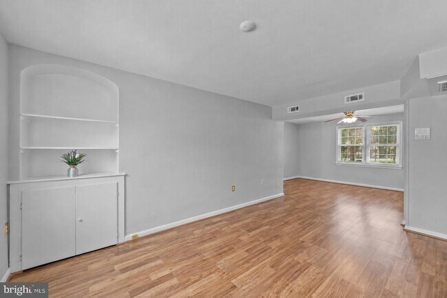 Foto del edificio - 1803 Belle View Blvd