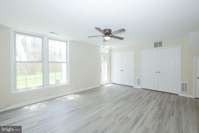 Foto del edificio - 20581 Crestmont Terrace