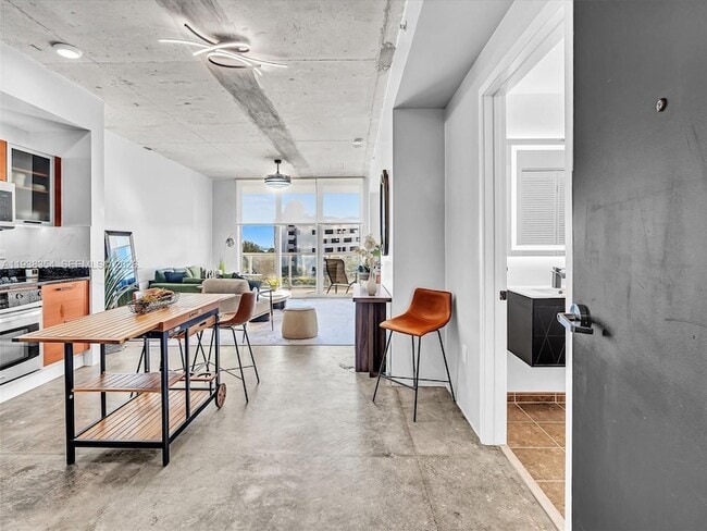 Building Photo - 3470 E Coast Ave