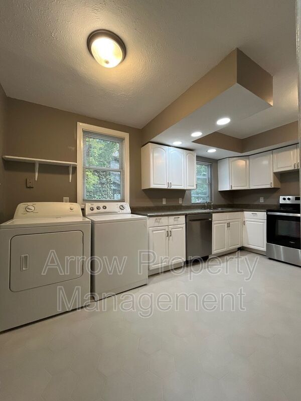 Foto del edificio - 445 N 25th St