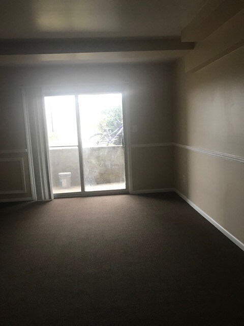 Foto principal - 5601 Leiden Rd