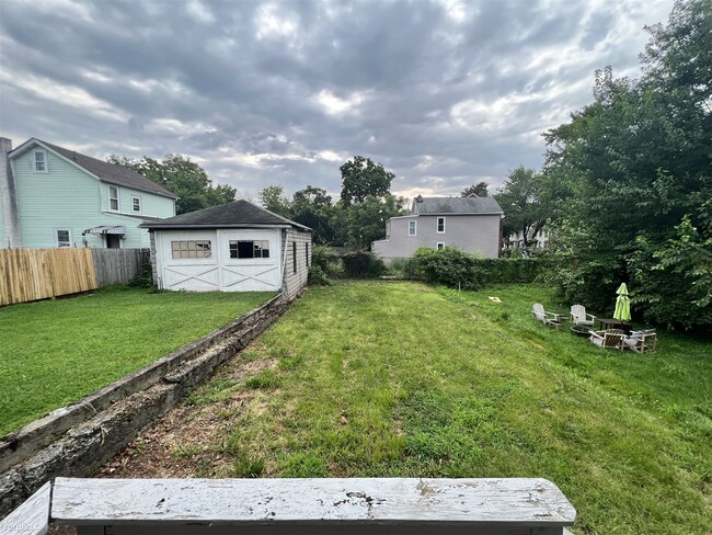 Building Photo - 3 br, 1 bath House - 108 North Warren Street