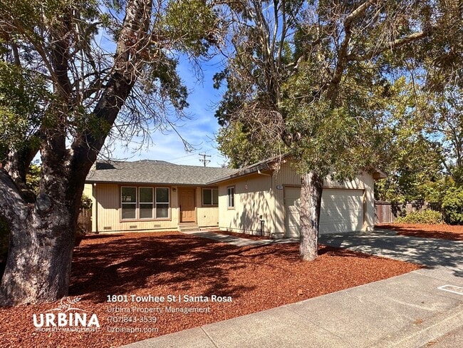 Building Photo - 1801 Towhee Dr