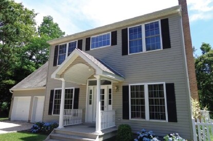 Foto principal - 4056 Noyac Rd