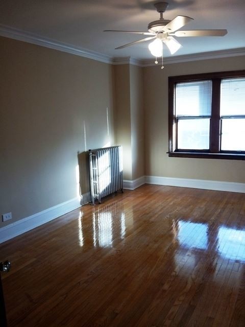 Foto del edificio - 7226 Roosevelt Rd