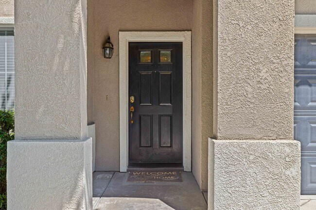 Foto del edificio - 4162 Piccadilly Ln