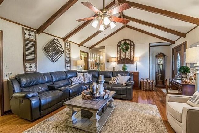 Foto del edificio - 5304 Heardsville Rd