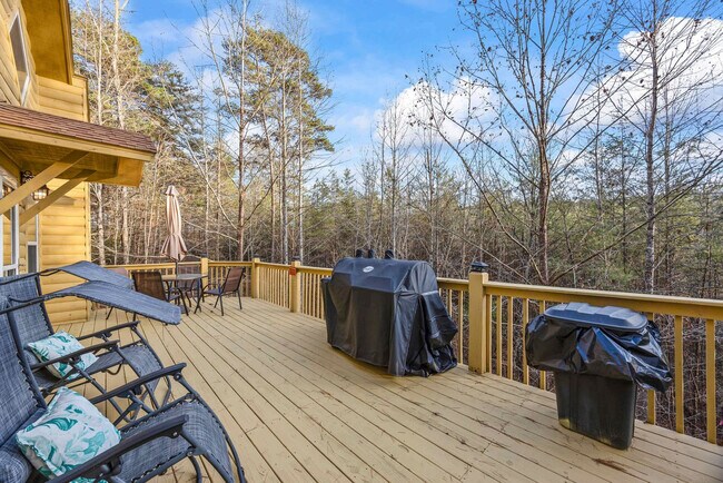 Building Photo - 65 Screech Owl Rd