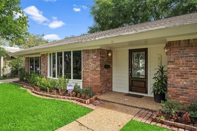 Foto del edificio - 4922 Braesvalley Dr