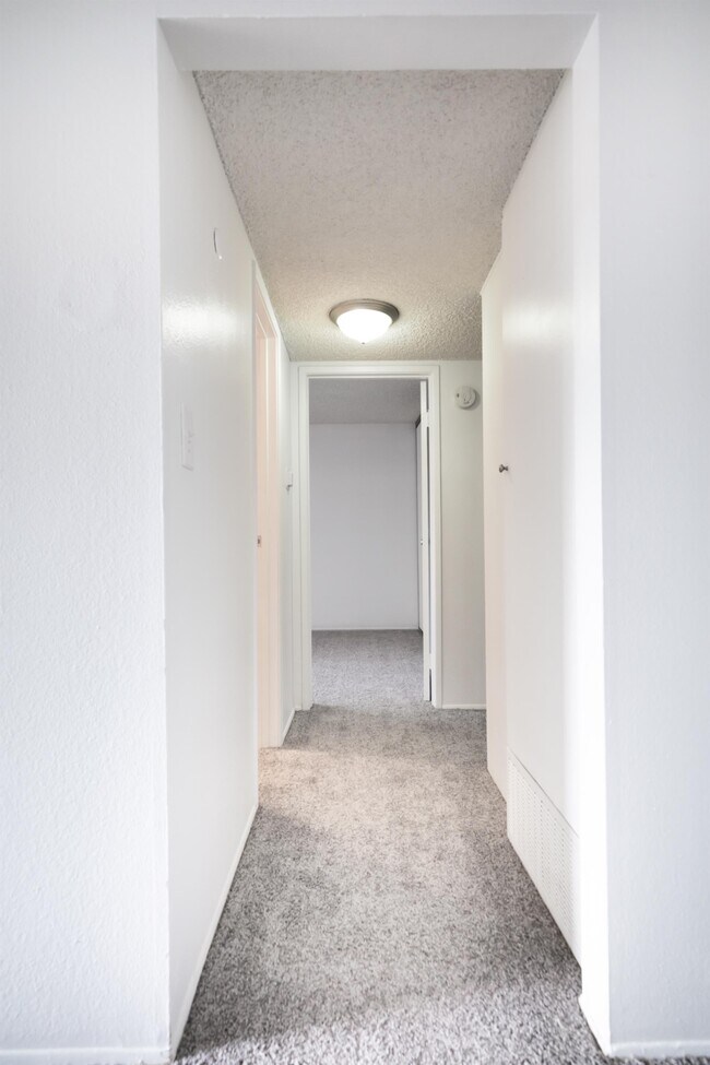 Foto del edificio - 6520 Beadnell Way