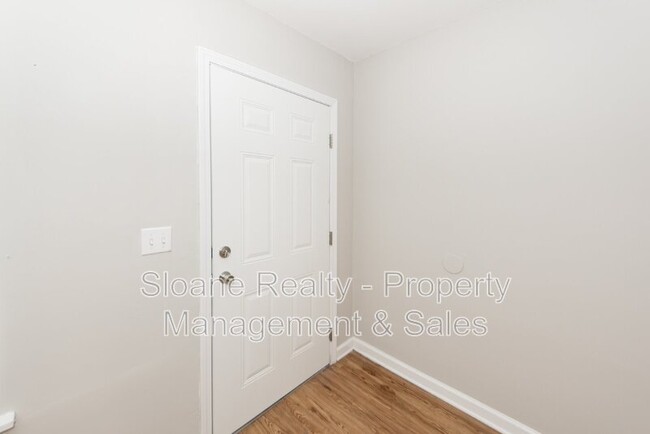 Building Photo - 100 A Canvasback Dr