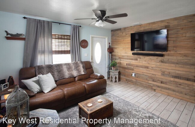 Foto del edificio - 3 br, 1 bath House - 1400 20th Street