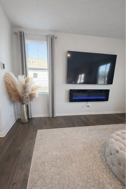 Foto del edificio - 5559 Wintergreen Dr