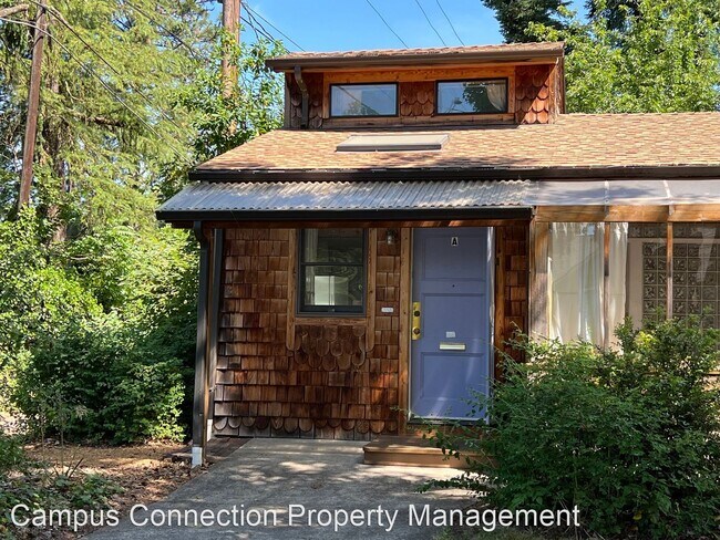 Building Photo - 1 br, 1 bath House - 1461 E. 20th Ave. Unit A