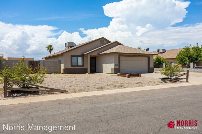 Foto del edificio - 3 br, 2 bath House - 12019 W Lobo Dr