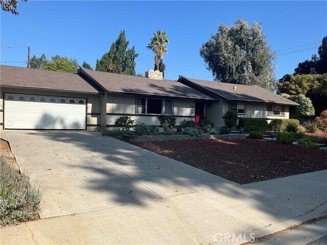 Foto del edificio - 129 Sunridge Way