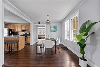 Primary Photo - 58 Channing St