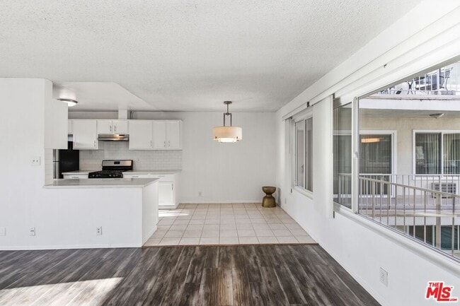 Foto del edificio - 739 Croft Ave