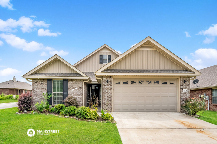 Foto principal - 1075 Clover St